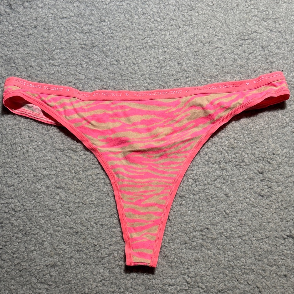 VS Cotton Thong Large